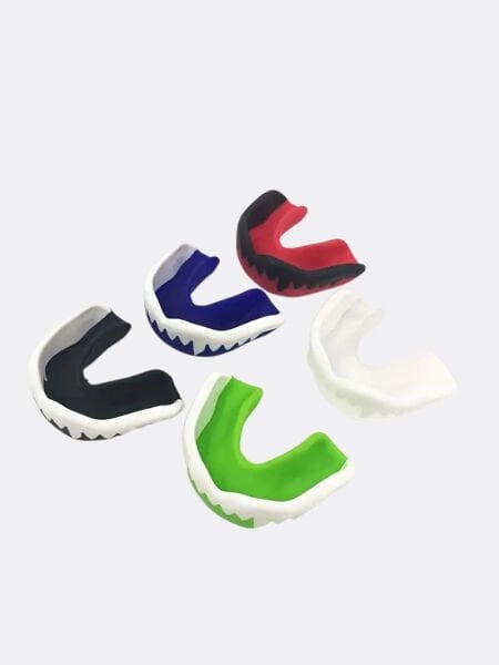 Anti Fight Vampir Dişlik ve Kutusu